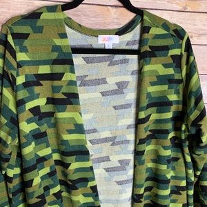 LuLaRoe CAMO Sarah!